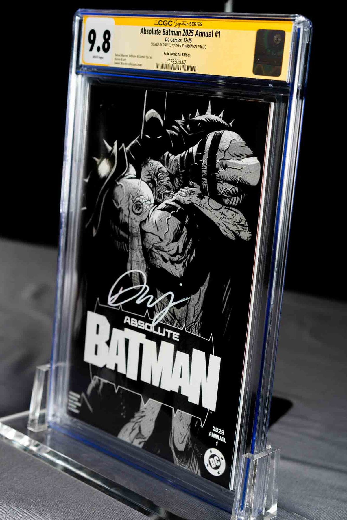 Absolute Batman 2025 Annual #1 — Felix Arts — CGC 9.8 SS — Signed by Daniel Warrren Johnson